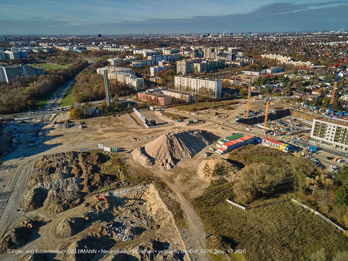 13.11.2020 - Piederstorfer Gelände und Alexisqaurtier am Karl-Marx-Ring in Neuperlach